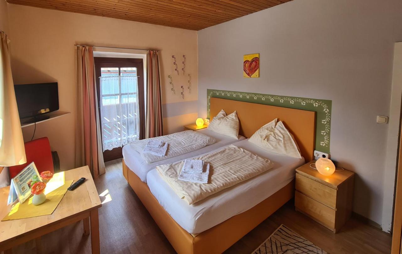 Pension Goeschlberger Mondsee Exterior foto